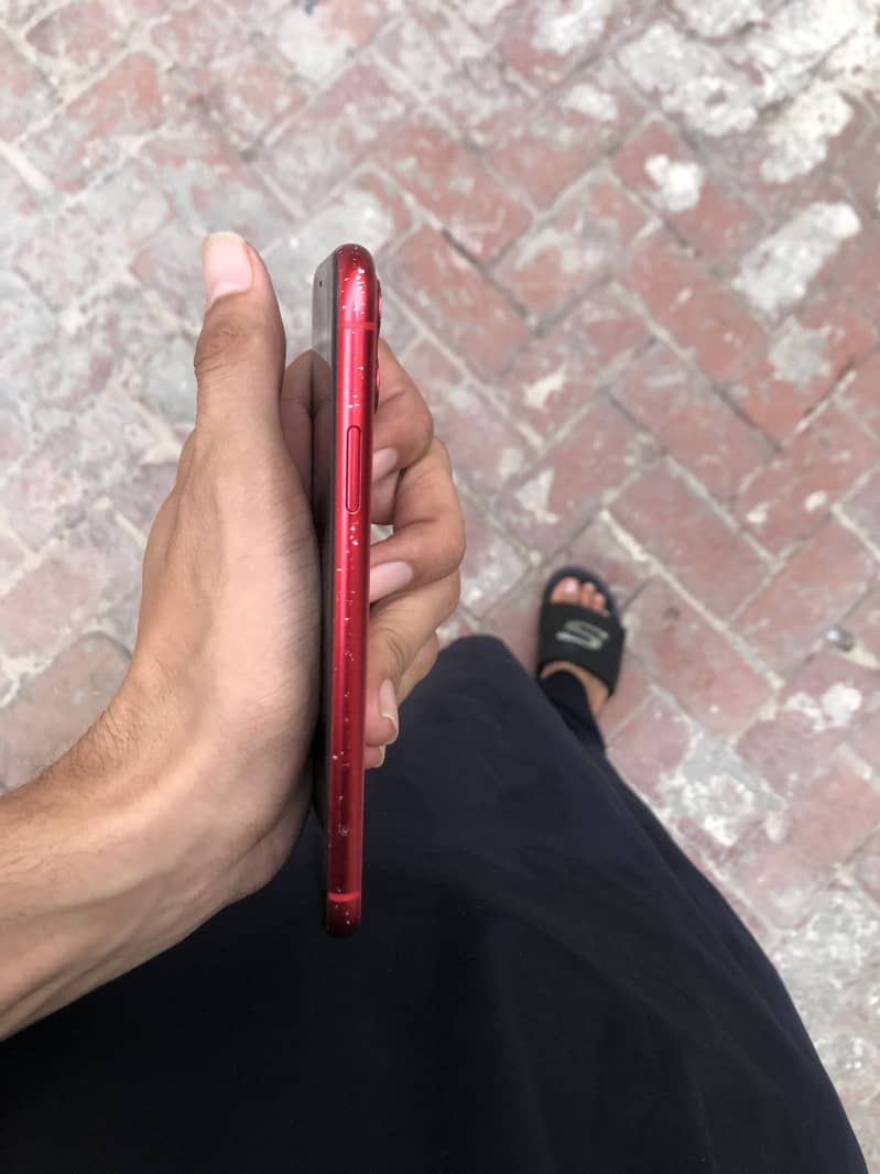 Apple iPhone 11 2