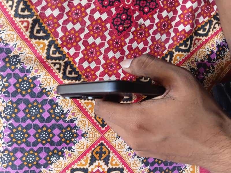 Apple iPhone 15 6