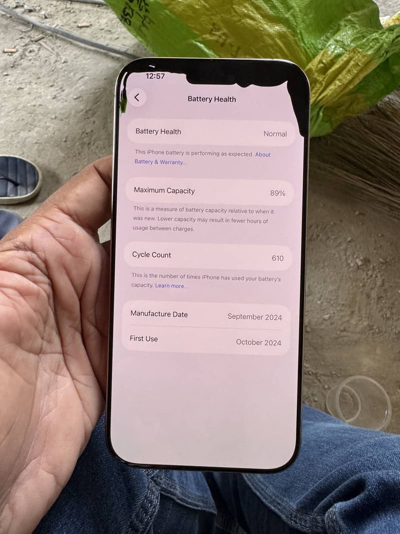 Apple iPhone 16 Pro Max 3