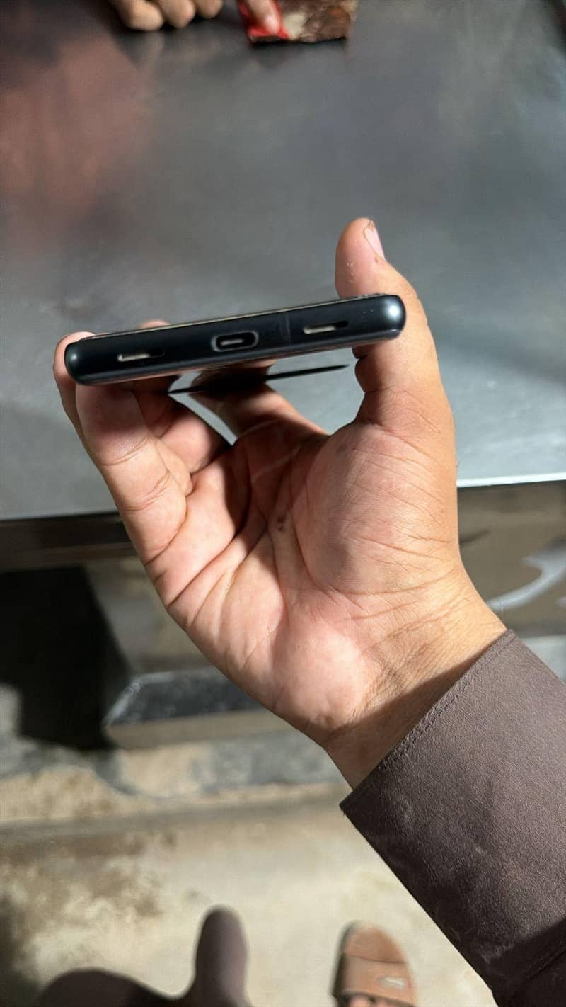 Google Pixel 7a 1