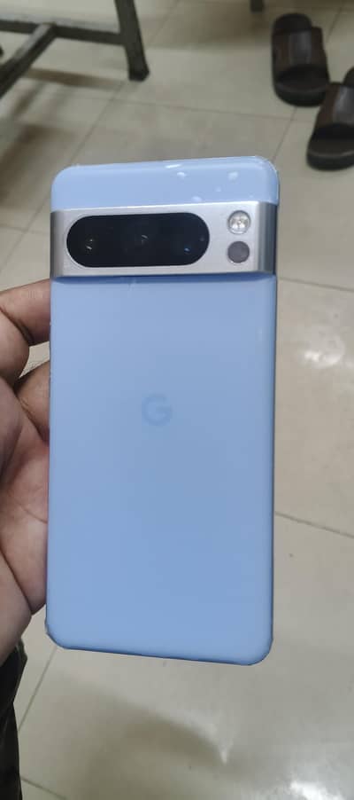 Google Pixel 8 Pro