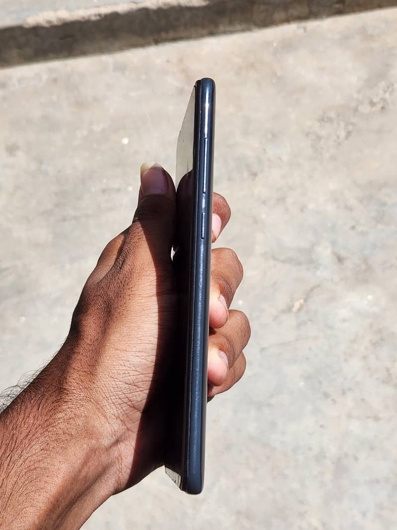 Xiaomi Redmi Note 9 3