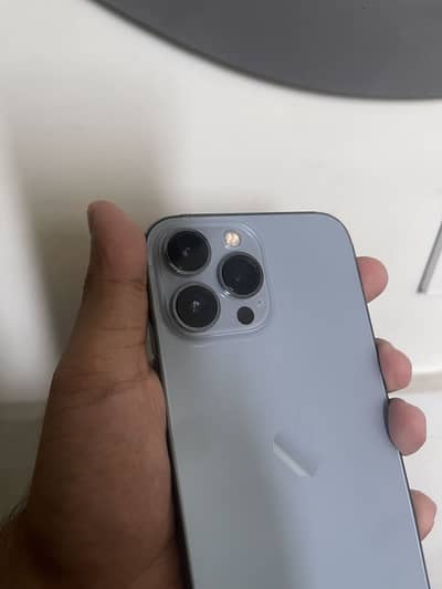 Apple iPhone 13 Pro Max (1TB)