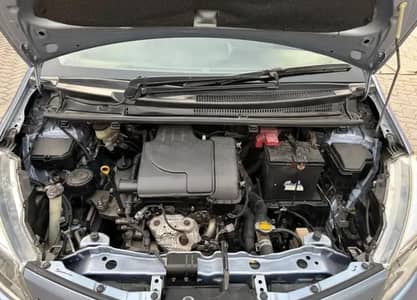 Toyota Vitz 2013