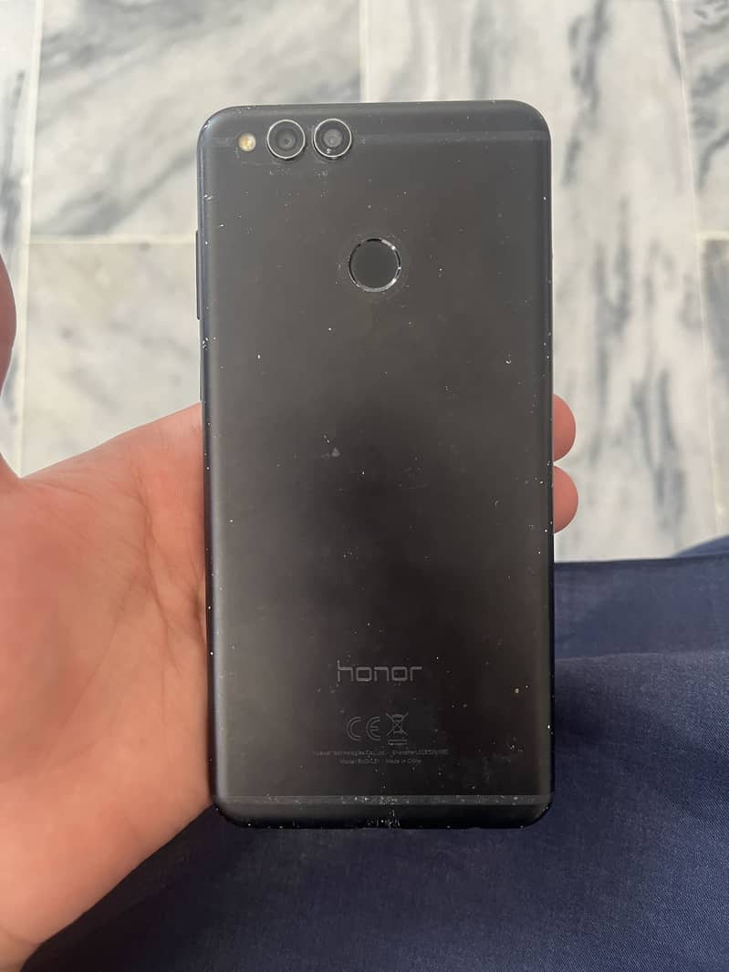 Honor 7X 5