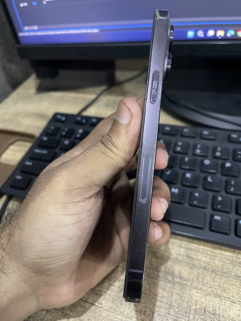 Apple iPhone 14 Pro Max 3