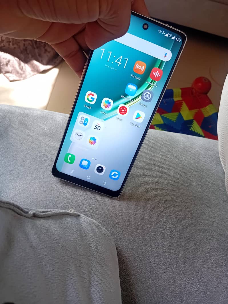 Tecno CAMON 40 Pro magar kit ha chalna ma okay ha 6