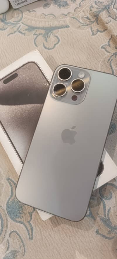 Apple iPhone 15 Pro Max with box and charger factory unlock hk