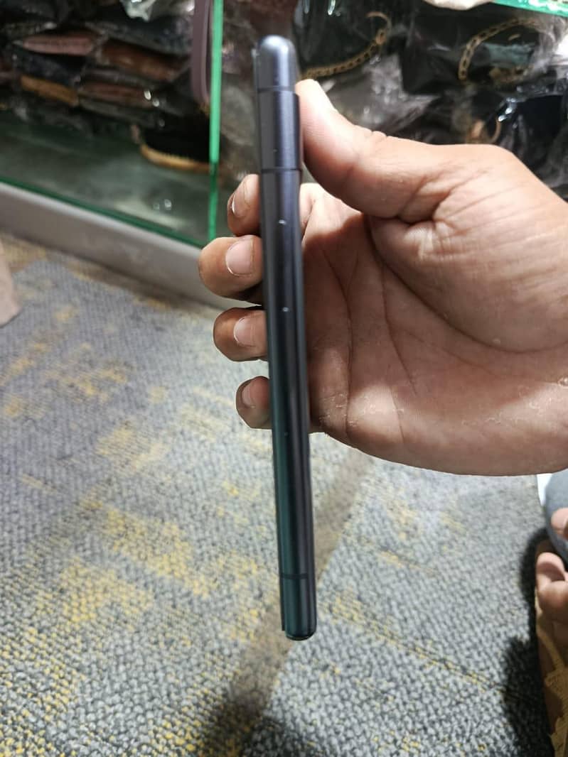 Google Pixel 7a 3