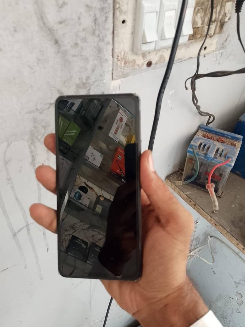 tacno camon 20 1