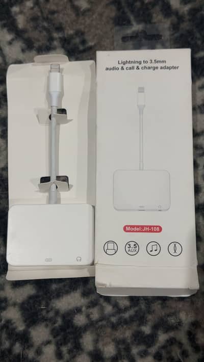 Iphone Lightning Splitter/Converter