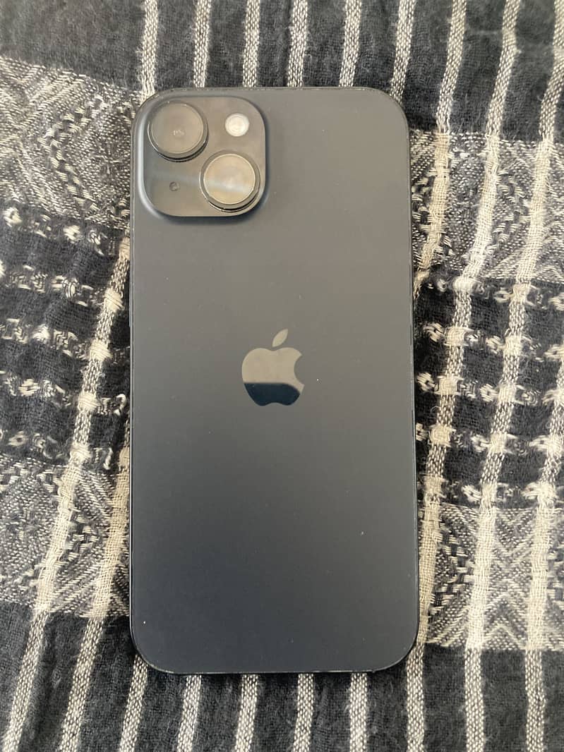 Apple iPhone 15 1