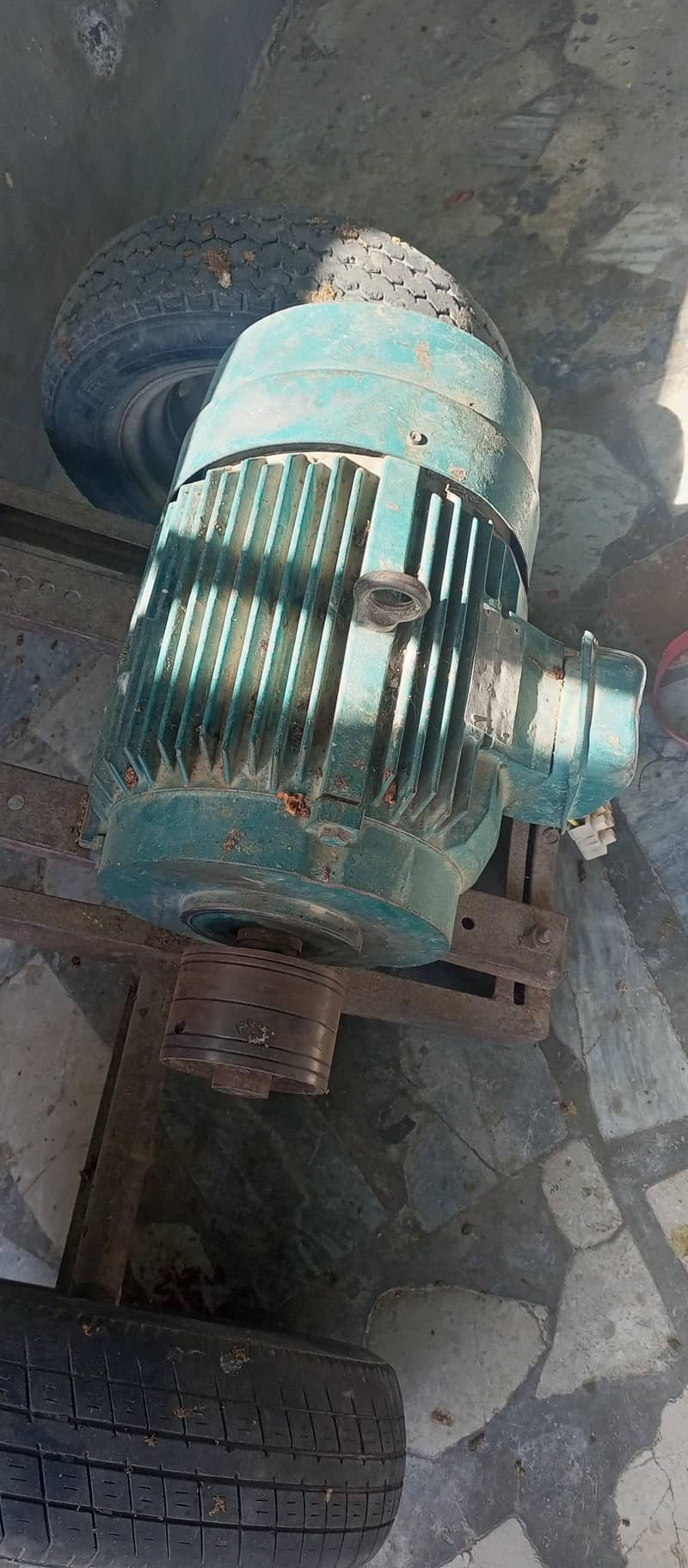 3 phase motor 0
