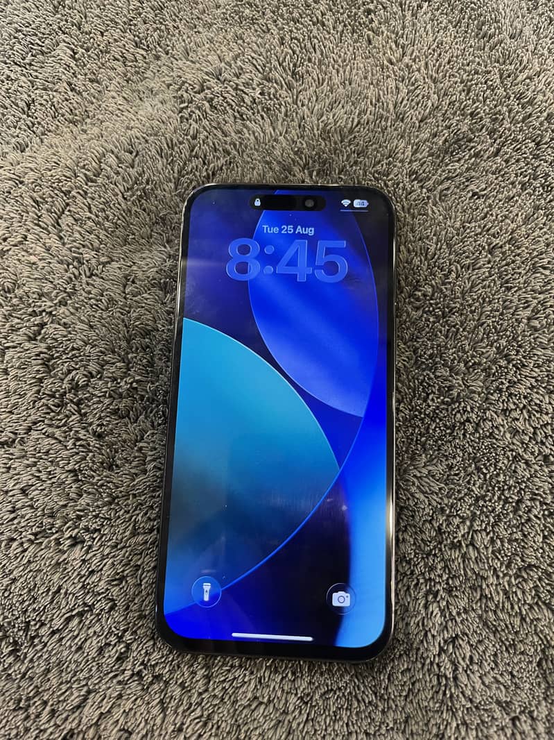 Apple iPhone 15 Pro Max 4