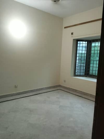 Small portion for rent at G-11