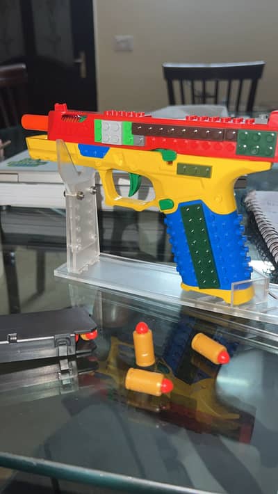 Glock 19x lego style model with working bullets