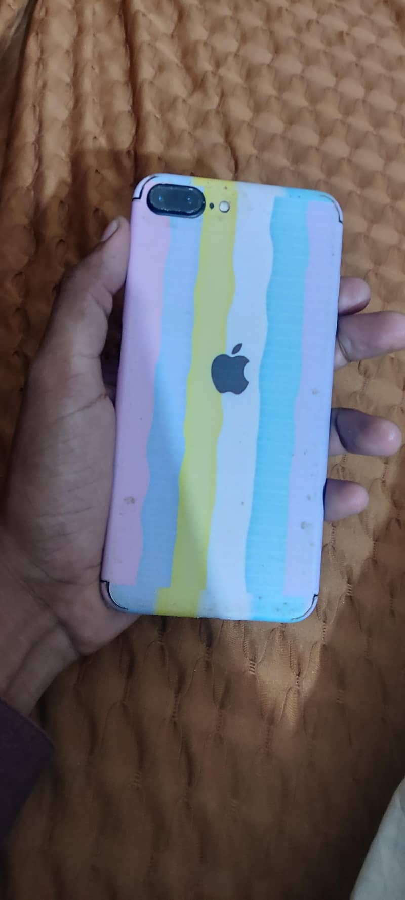 Apple iPhone 7 Plus 1