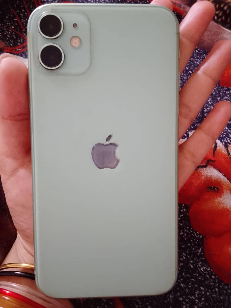 Apple iPhone 11 0