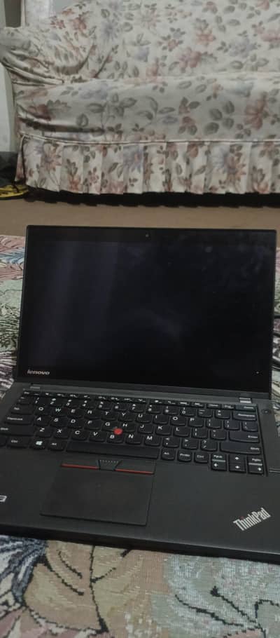 Lenovo thinkpad(x250) in neat condition