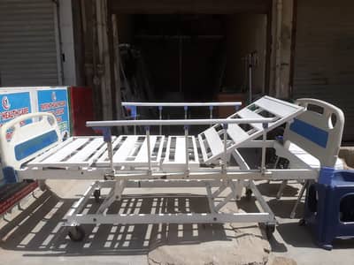 Hospital Bed Patient Bed Manual Bed Icu Bed Available in Karachi