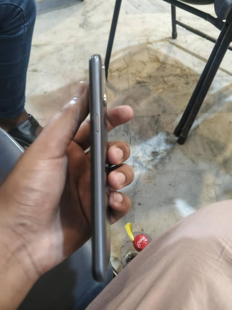 Realme C3 2