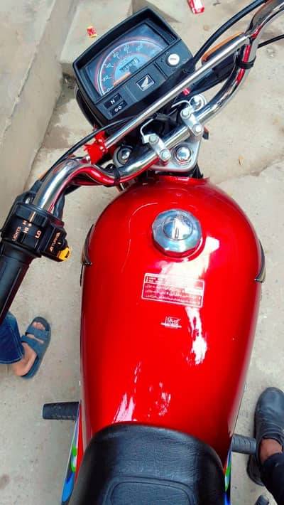 serioud buyer contact  dealers contact na kry plzz