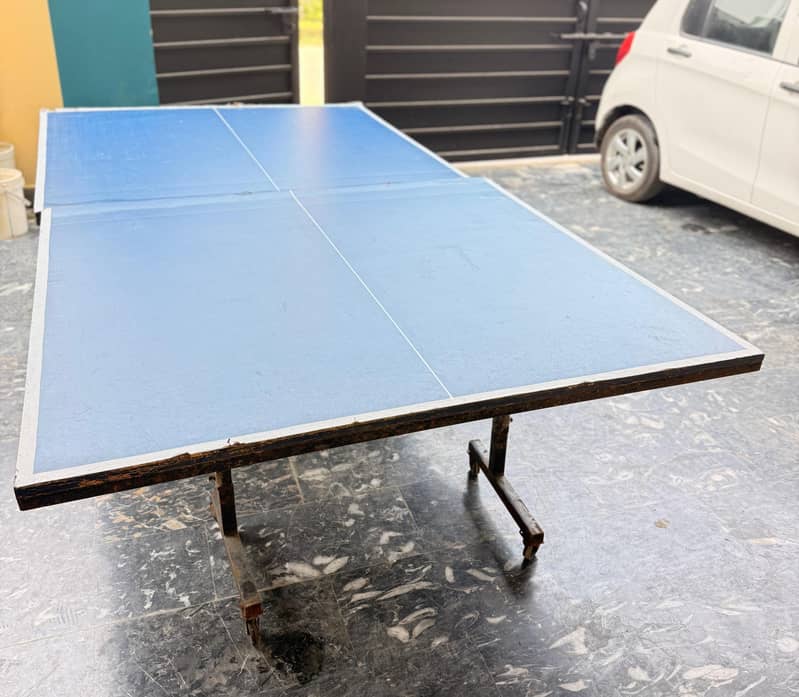 Tennis table 5