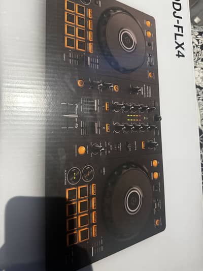 Ddj flx 4