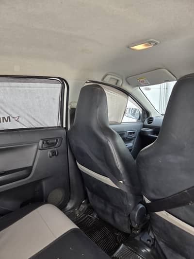 Daihatsu Mira 2019