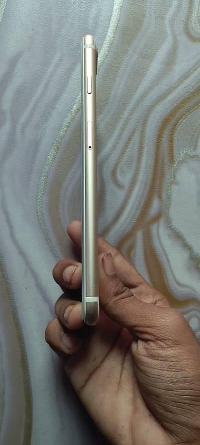 Apple iPhone 7 Plus