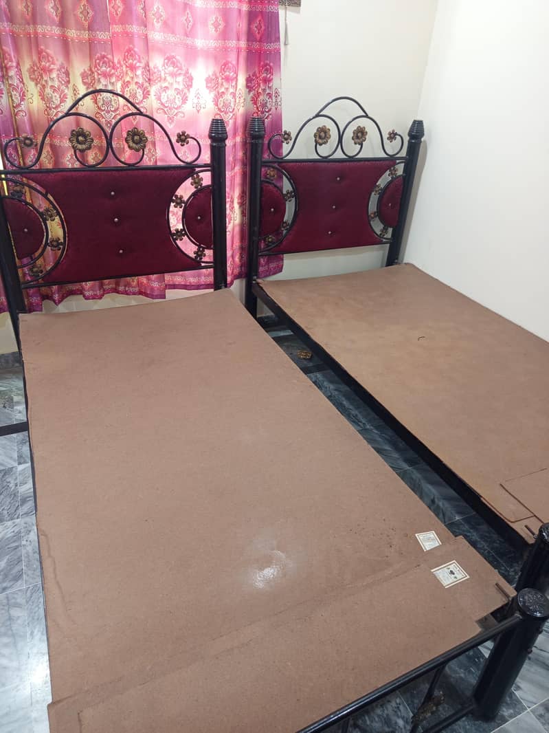2 single beds 3