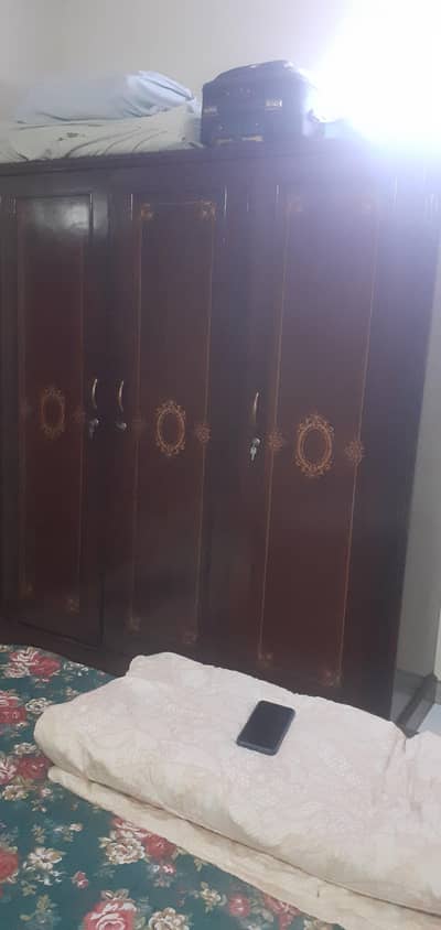 pure wooden bedroom set