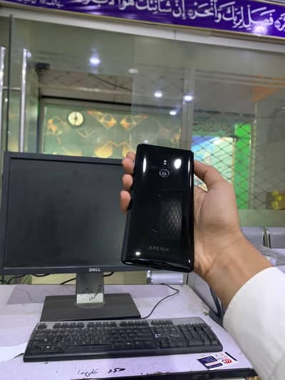 Sony Xperia Z3 I phone 6 7 8 plus lush condtion water pack fresh stock