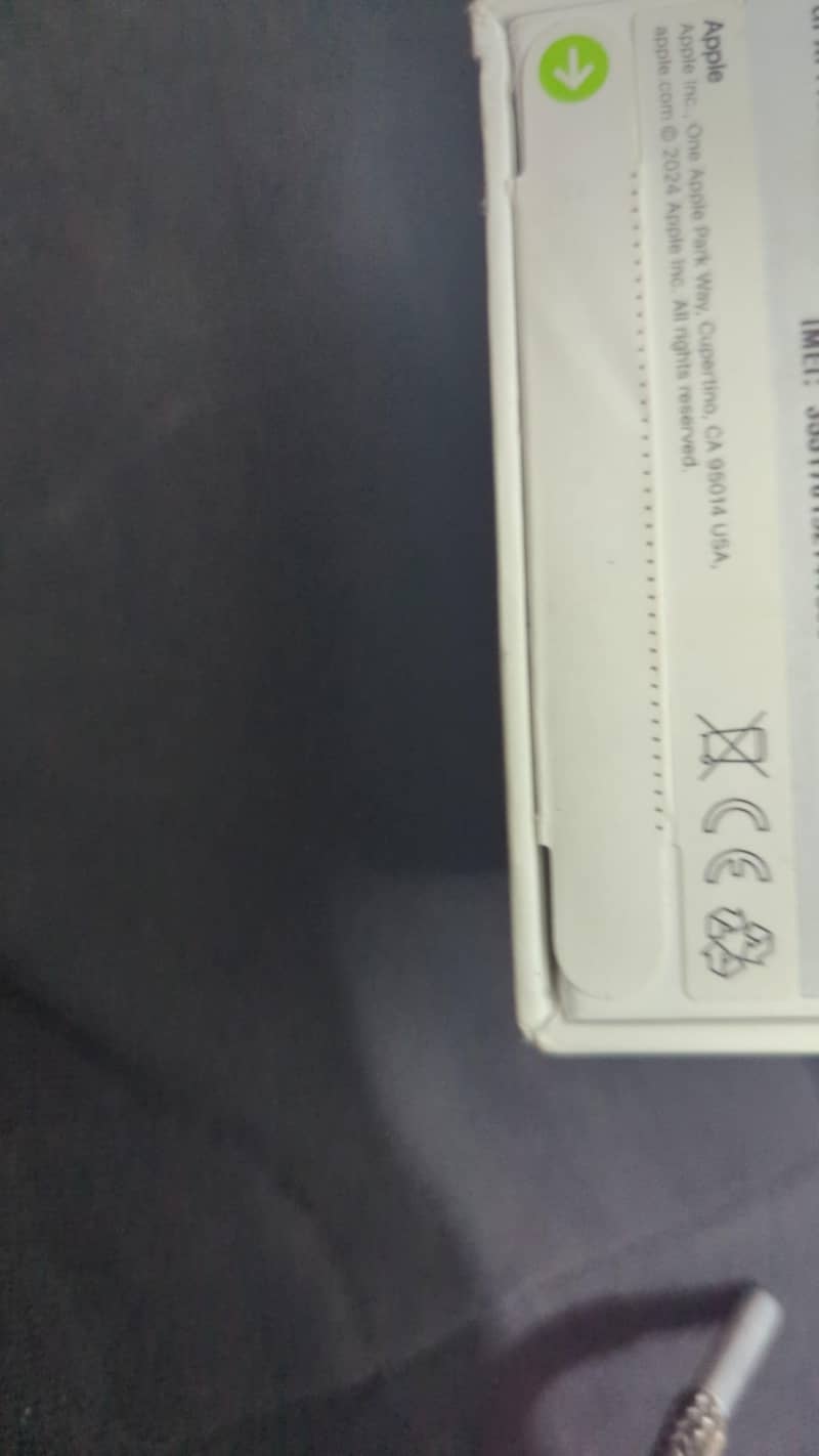 Apple iPhone 13 2