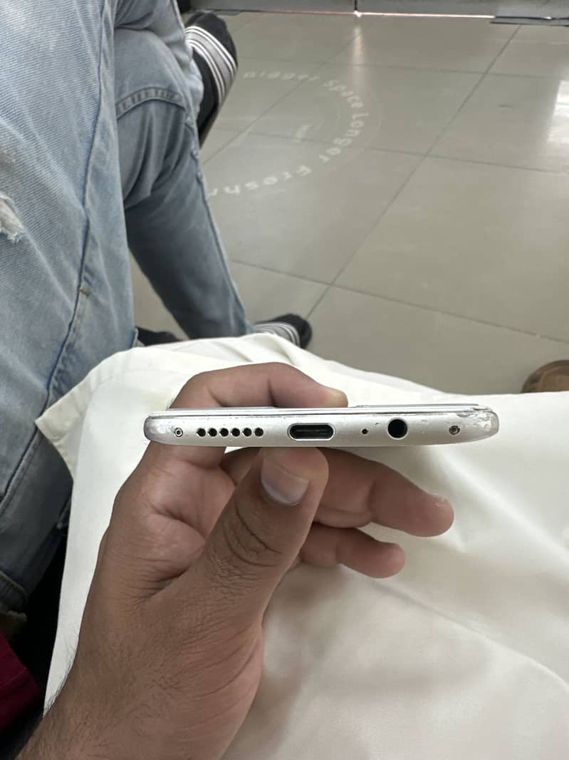 One Plus 3 2