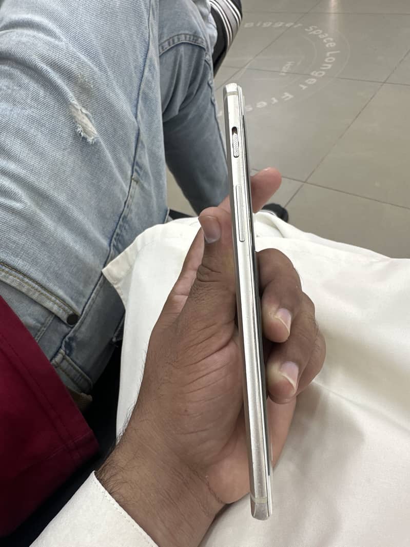 One Plus 3 3