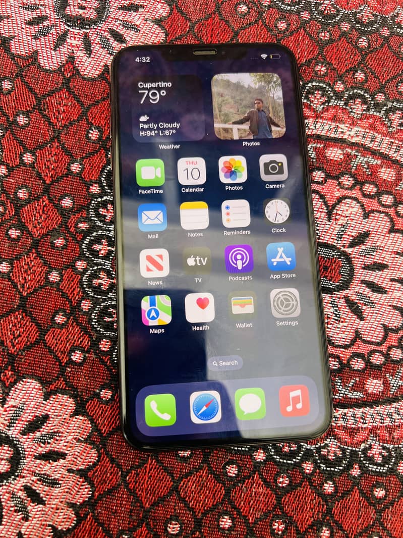 iPhones xs max 3