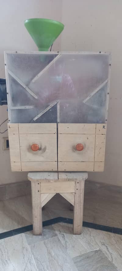 Dana Cleaning Machine / Java Bajree Hundia