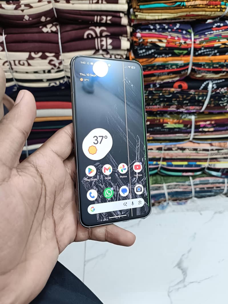 Google Pixel 8 1