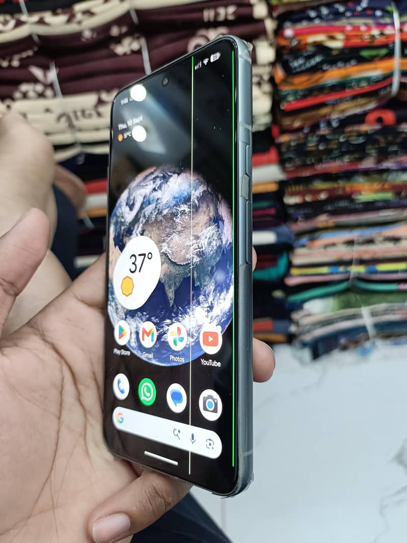 Google Pixel 8 6