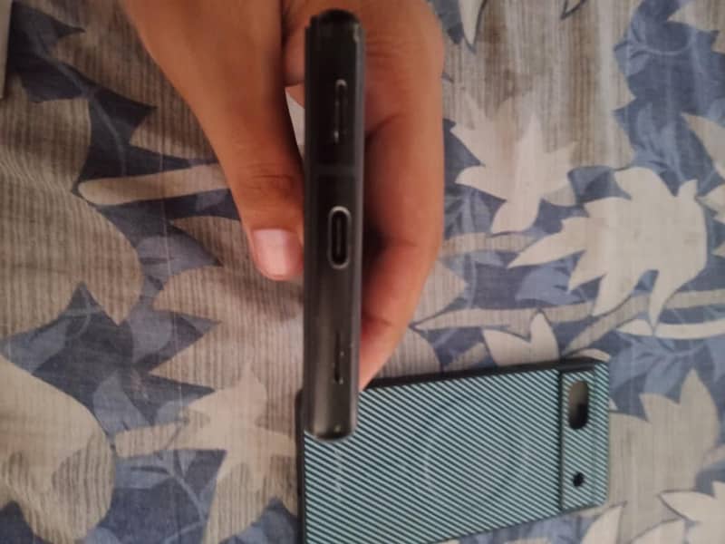 Google Pixel 6a 5