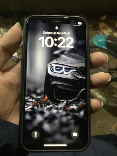 Apple iPhone 12