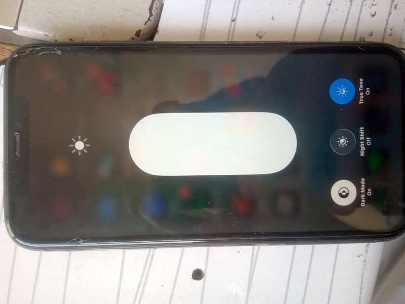 Apple iPhone 11 3
