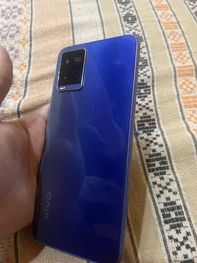 Vivo Y21