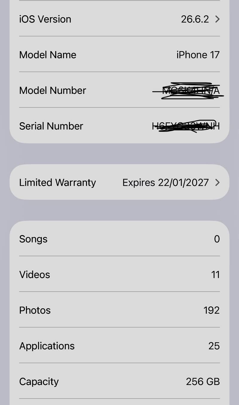 Apple iPhone 17 0