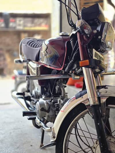 Honda cd70 2021