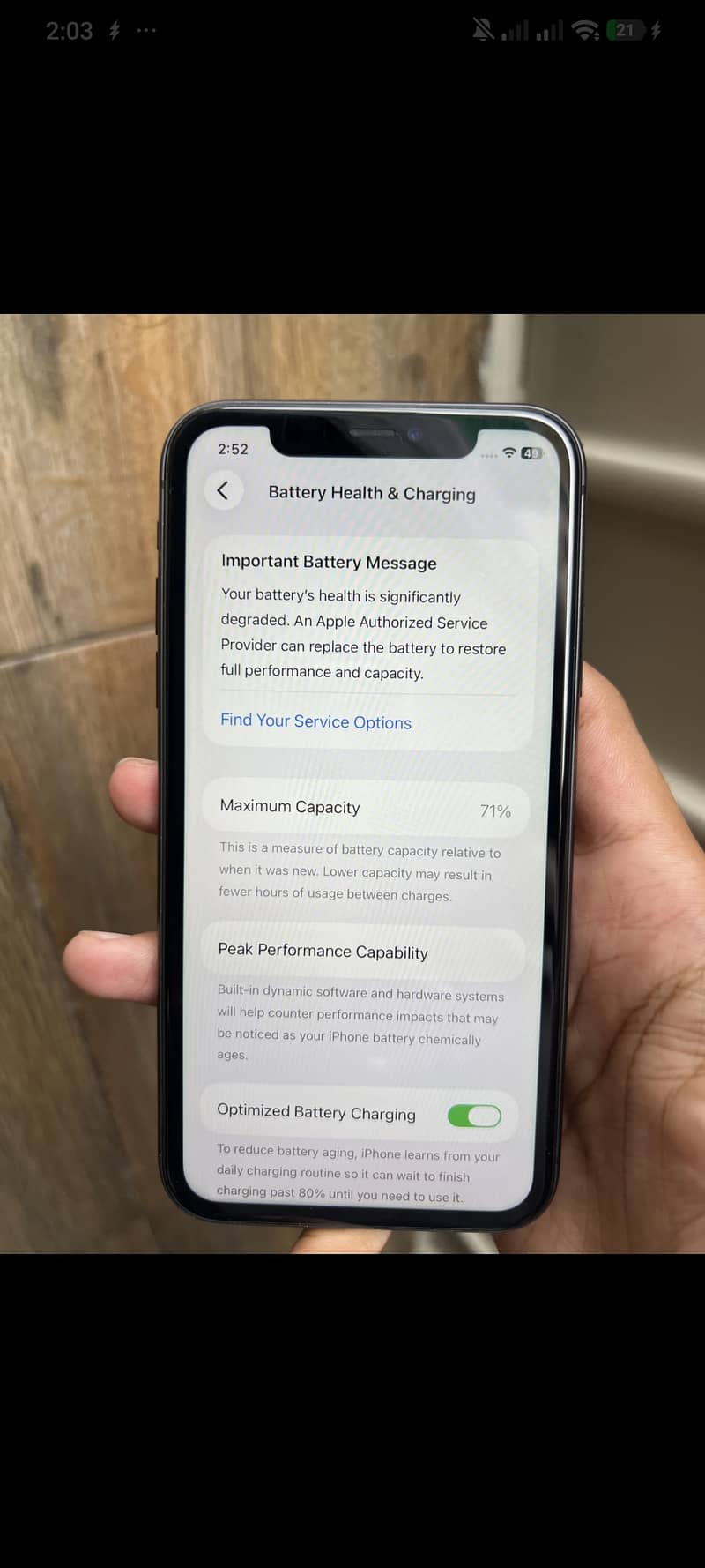 Apple iPhone 11 3