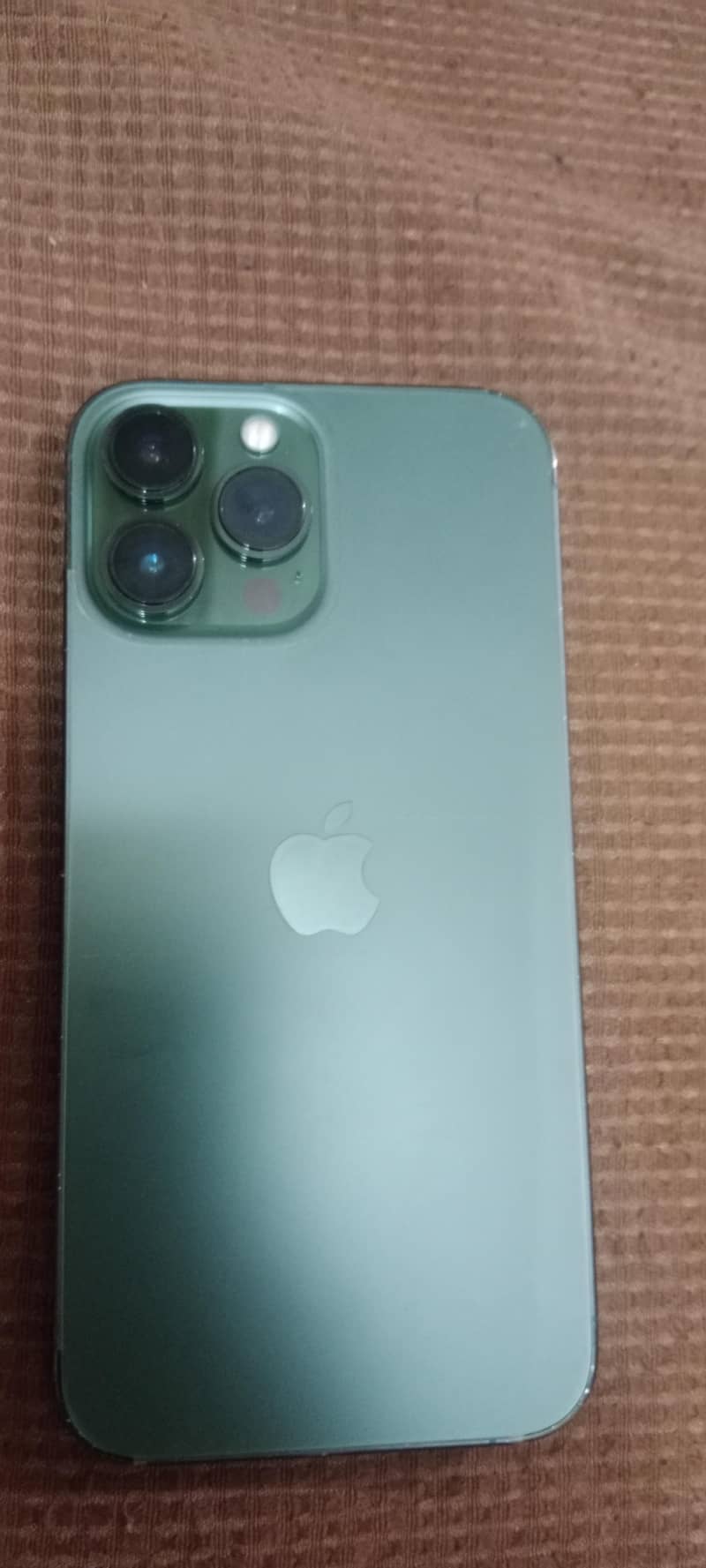 Apple iPhone 13 Pro Max 1