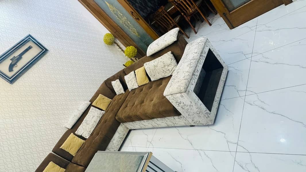 Sofa 7 seater 0