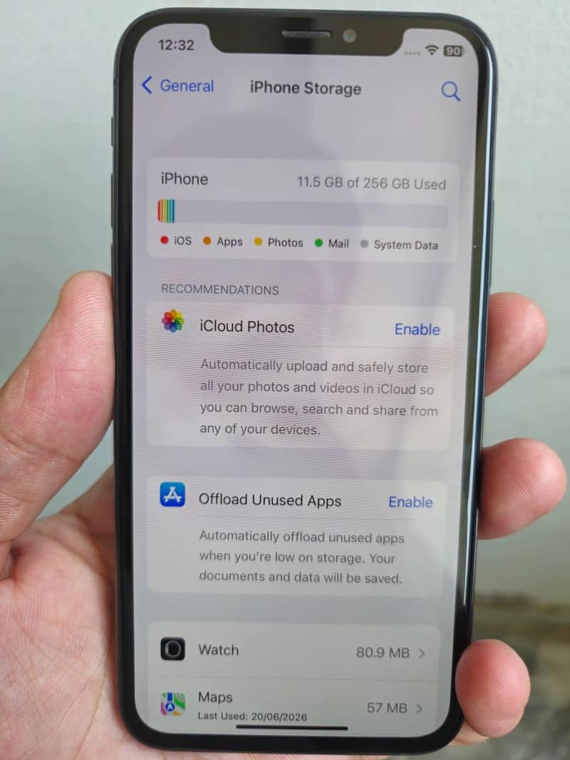 Apple iPhone X 0